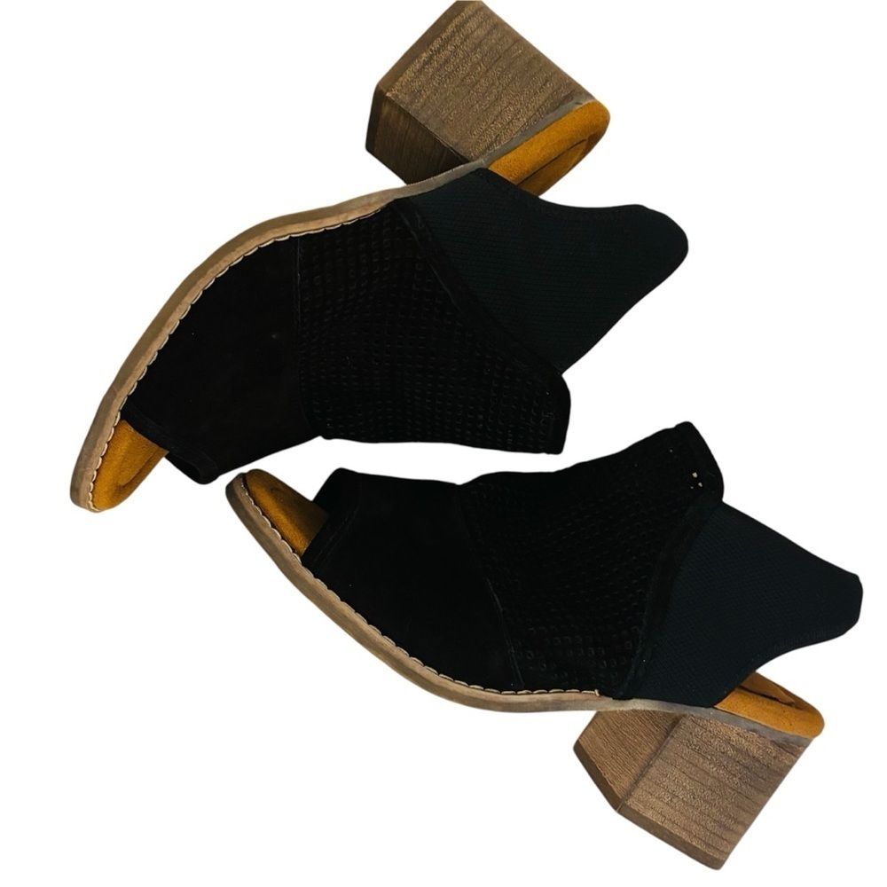 Bearpaw Suede Black Heeled Sandal Shoes Size 8
